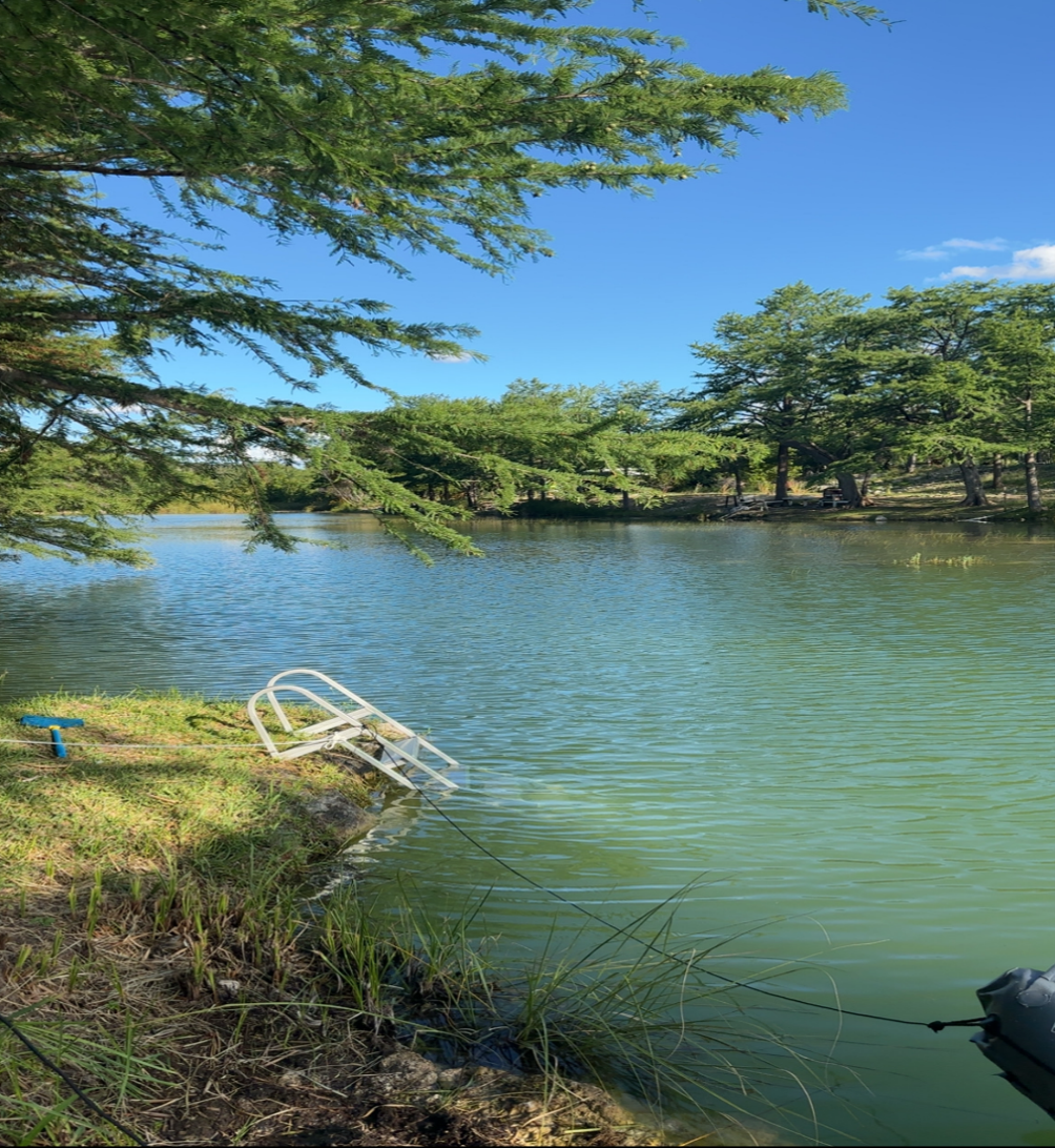 Looking for Waterfront Peace? Why Should You Book Medina River Vacation Rentals?