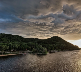 Vacation Rentals on Medina Lake